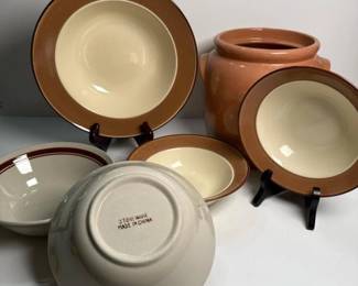 046 stonewarecollection