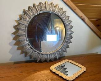 092 pairofdecorativemirrorsroundsunburs