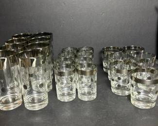 071 vintagepolkadotsilverrimmedglasses