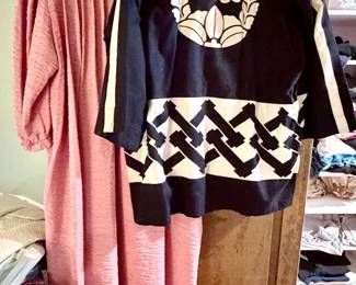 Vintage robes