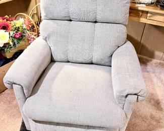 Light grey recliner