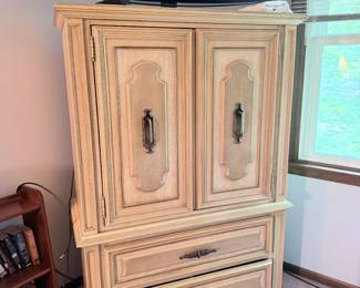 French Provincial bedroom set