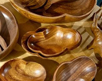 Lots of wood bowls and salad sets
