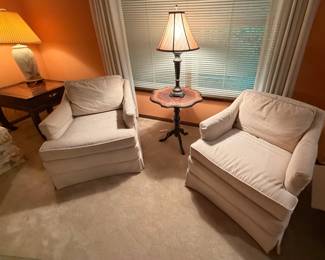 2 chair set of nuetral chairs Henredon brand