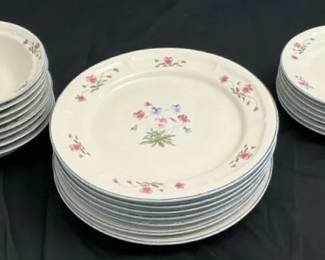 Newcor Stoneware Cambridge Dish Set