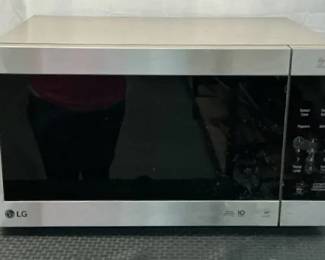 LG Neochef Microwave