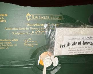 Thomas Kinkade Hawthorne Village Collection