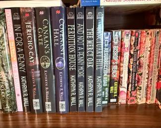 Mary Higgins Clark Mystery and Suspense Novels
