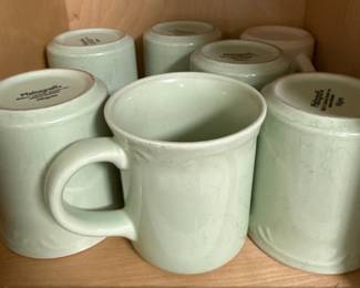 Pfaltzgraff Filigree Dinnerware Set
