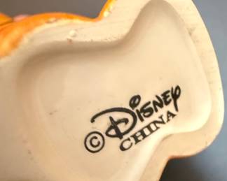 Winnie the Pooh Ceramic Coin Bank