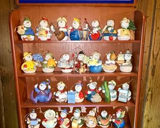 Roman Inc. State Snowmen Ornament Collection with Display
