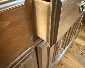 Bassett Furniture Industries Hutch