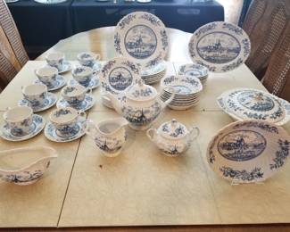 Johnson Bros "Tulip Time" china