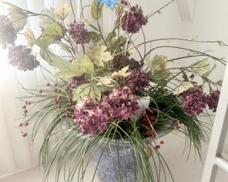 Floral arrangement