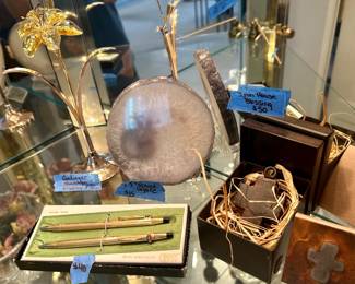 Gold cross pen set in box $40, quartz, iron House Blesding Criss in metal box. Disinter Yellow Shannon Crystal stemmed flower $40