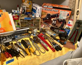 Electric drills & hand Tools