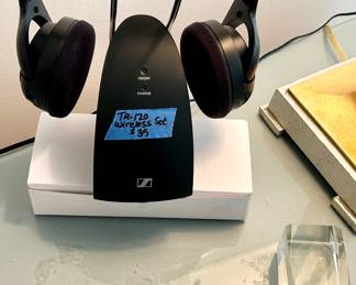 Sennheiser HDR 220w Wireless Headphones w/ stand $35
