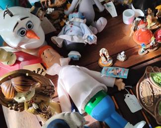 Jetson, many collectables