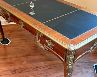 Item 11 Stamford Desk
