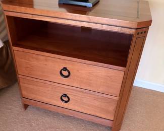 Item 6 - Stickley End Table 1 (x2)