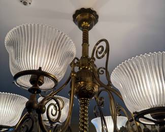 Item 25 Bedford Chandelier