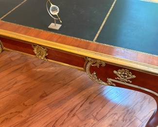 Item 11 Stamford Desk
