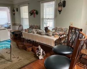 Wall lights are for sale