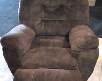 Ashley Manual Rocker Recliner