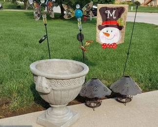 Garden Decor