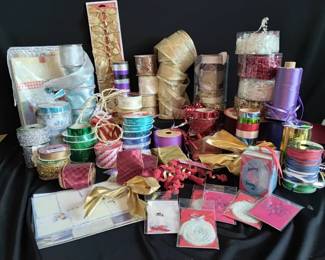 Christmas Ribbon Extravaganza