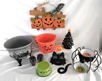 Halloween Decor