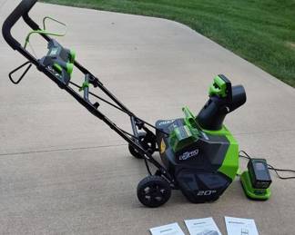 Greenworks 40 Volt Snowblower