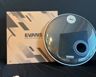 Evans Emad Reso Black 22in Drum Head