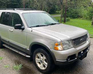 2003 Ford Explorer XLT 4WD