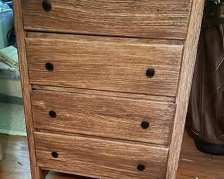 brown 4-drawer dresser