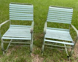 patio 2 side chairs