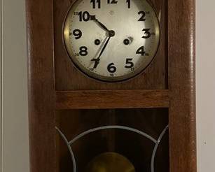 antique wall clock--needs work