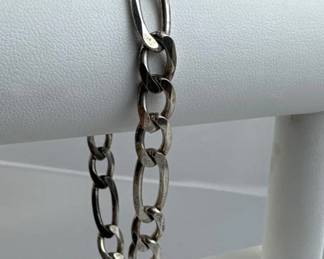 925 Silver Vtg. Diamond Cut Italy Figaro Chain Lin