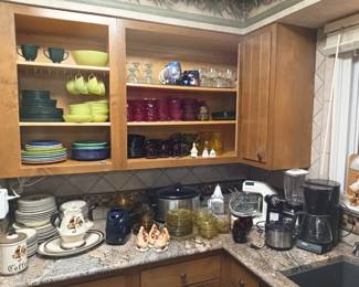 Metlok, Fiestaware, glass dishes, depression glass and more!