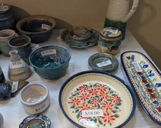 Polish holiday pottery round sold