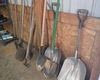 Shovels and yard tools