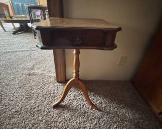 Wooden pedestal side table