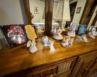 Angel figurines