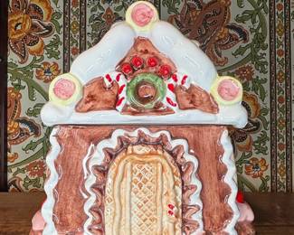 Vintage Gingerbread House Cookie Jar