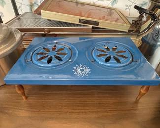 Vintage Electric Buffet Warming Tray with Daisy Graphic