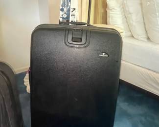 Samsonite Series 700 Upright Luggage