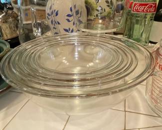 Pyrex Clear Glass Mixing Bowls Set