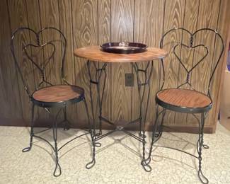 Vintage Wrought Iron Heart Back Ice Cream Parlor Set