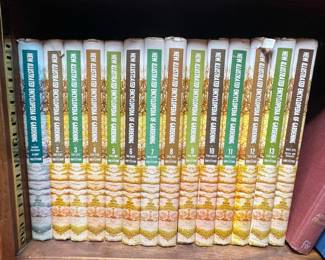 New Illustrated Encyclopedia of Gardening