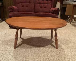 Oval Drop Leaf Coffee Table with Turned Legs